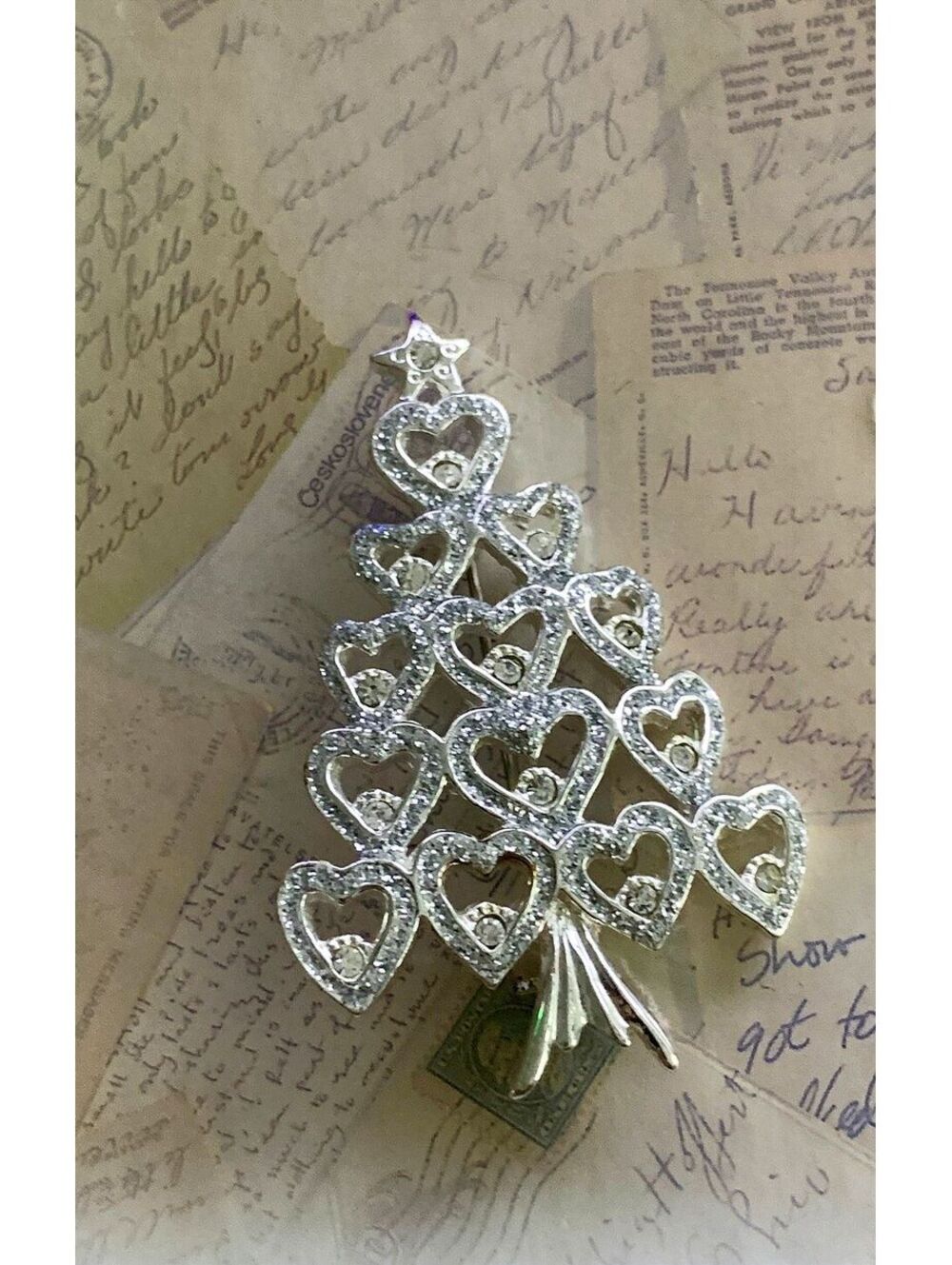 Vintage Sparkling Silver Heart Tree Brooch Pin - Festive Holiday Jewelry